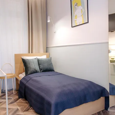 Neptunus Mb By The Ses Old Town *