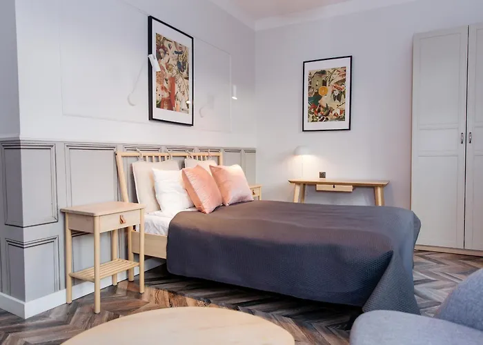 Apartment Neptunus Mb By The Ses Old Town