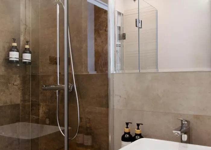 Neptunus Mb By The Ses Old Town * Gdańsk