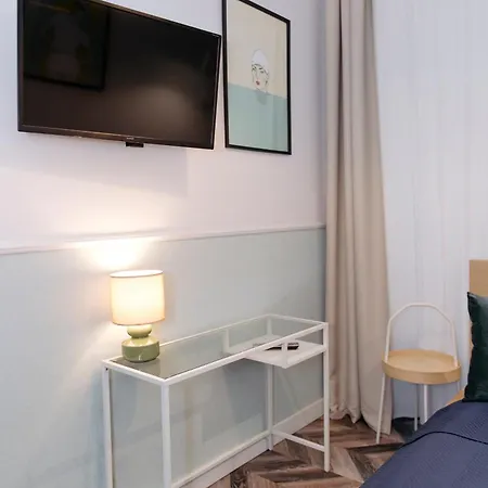 Neptunus Mb By The Ses Old Town *